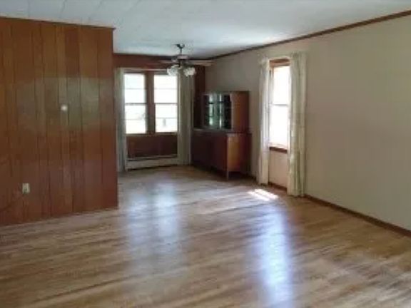 2nd image of 3954 S Everett Ave #1