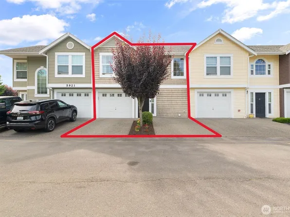 5921 111th Street Ct E APT 44, Puyallup, WA 98373