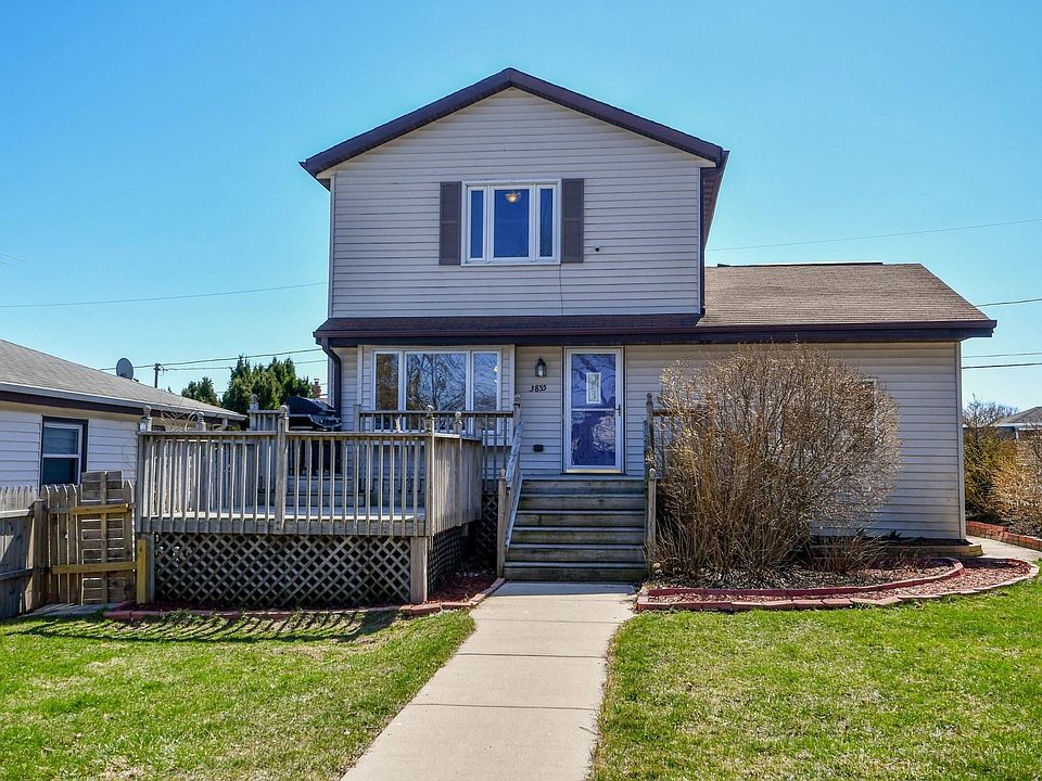 1st image of 3855 E Underwood Ave