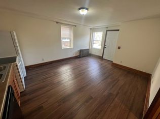609 E Gorham St #G102, Madison, WI 53703