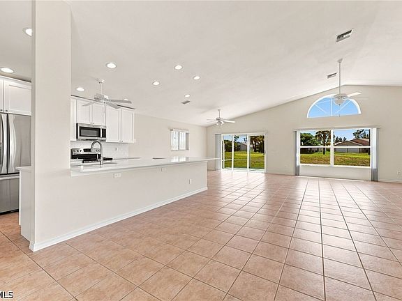 3rd image of 17518 Plumera Ln