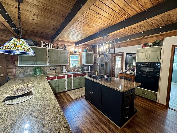 5th image of 123 Hidden Springs Rd