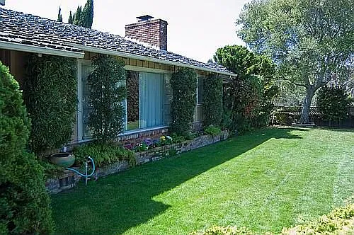 6 S Circle Dr photo 1