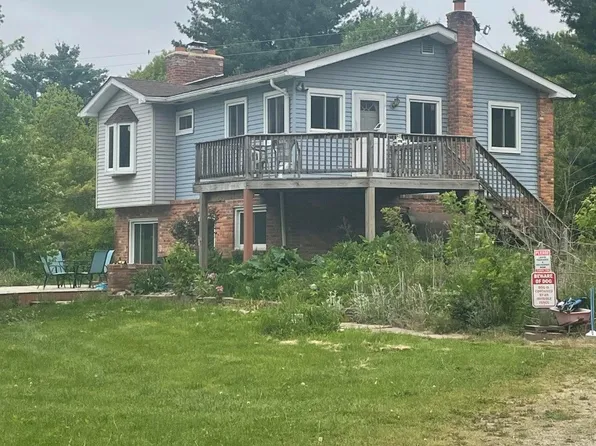 2683 N Branch Rd, North Branch, MI 48461