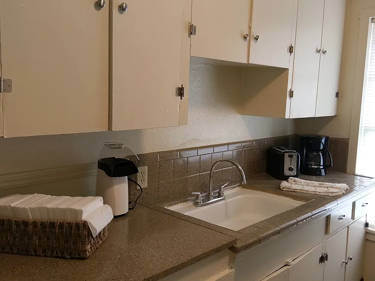 Colony Apartments — Photo 13