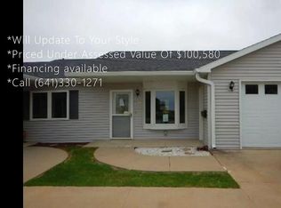209 E Ridge St, Readlyn, IA 50668