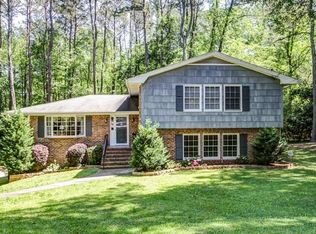 1360 N Shadygrove Ct, Stone Mountain, GA 30083