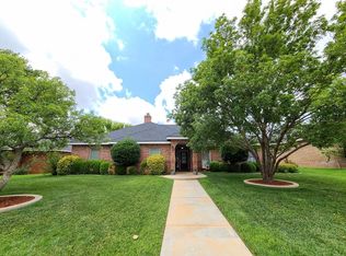 410 SW 23rd St, Seminole, TX 79360