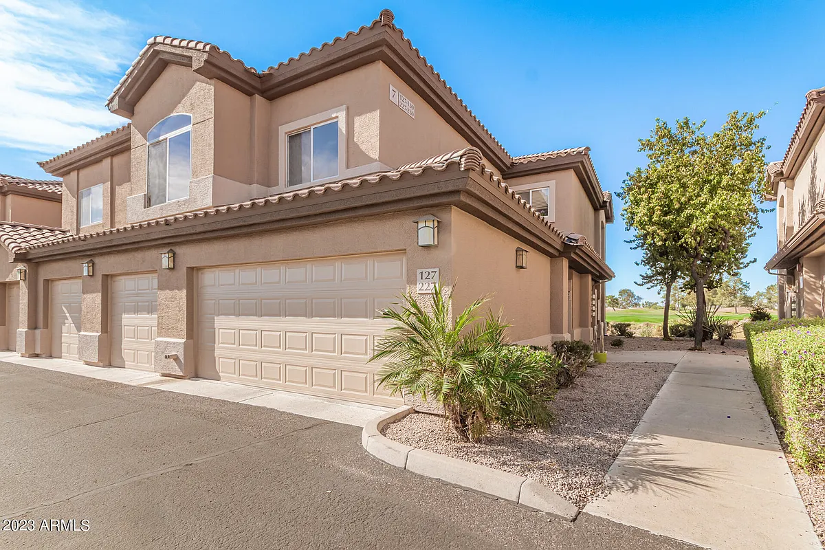 Building Photo - 6535 E Superstition Springs Blvd #127