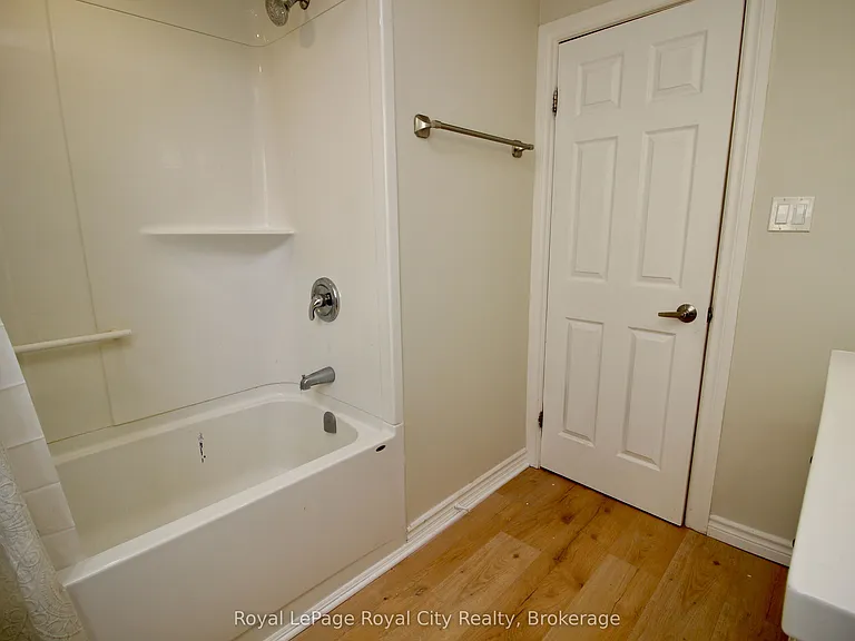 405 Main St S #1 — Photo 12
