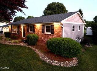 1040 Montour St, Milton, PA 17847