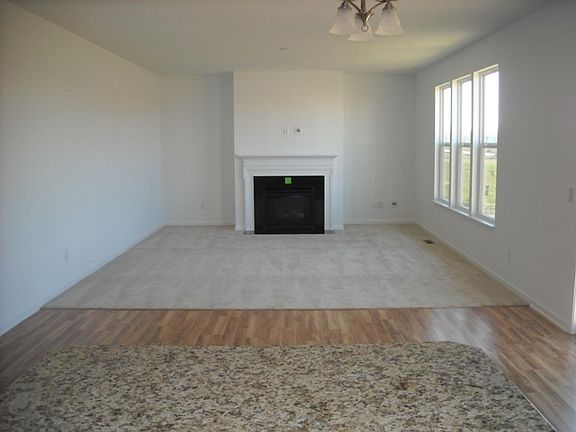 5th image of 7806 Hedgehop Dr