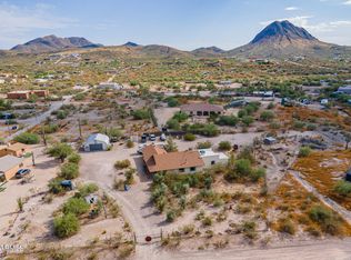 2429 W Roughrider Rd, New River, AZ 85087