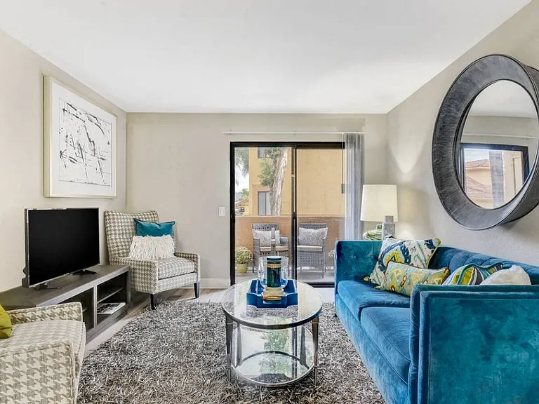 Altair Apartment Homes — Photo 11