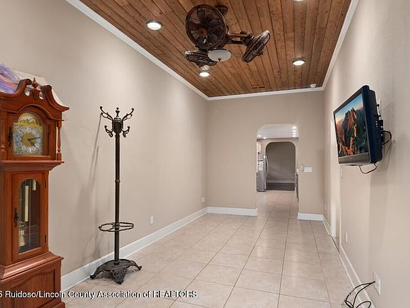 3rd image of 108 Pippin St