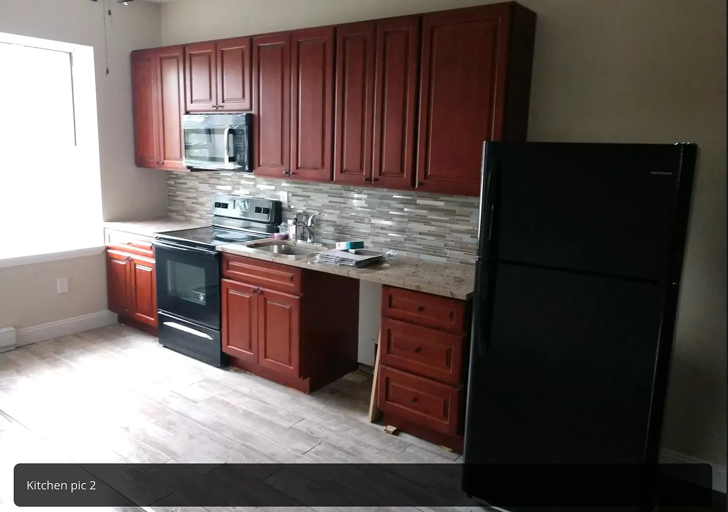 2 bed, 800 sqft, $1,395 — Photo 2