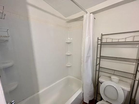 2nd image of 1205 Downey St #B