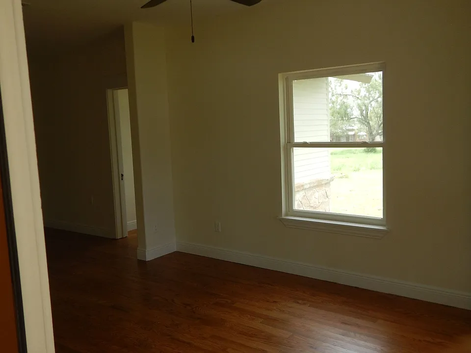 412 Bowman Ave