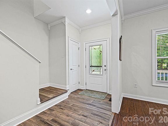4th image of 109 Fulton Farms Ln