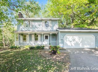 2335 Lake Michigan Dr NW, Grand Rapids, MI 49504