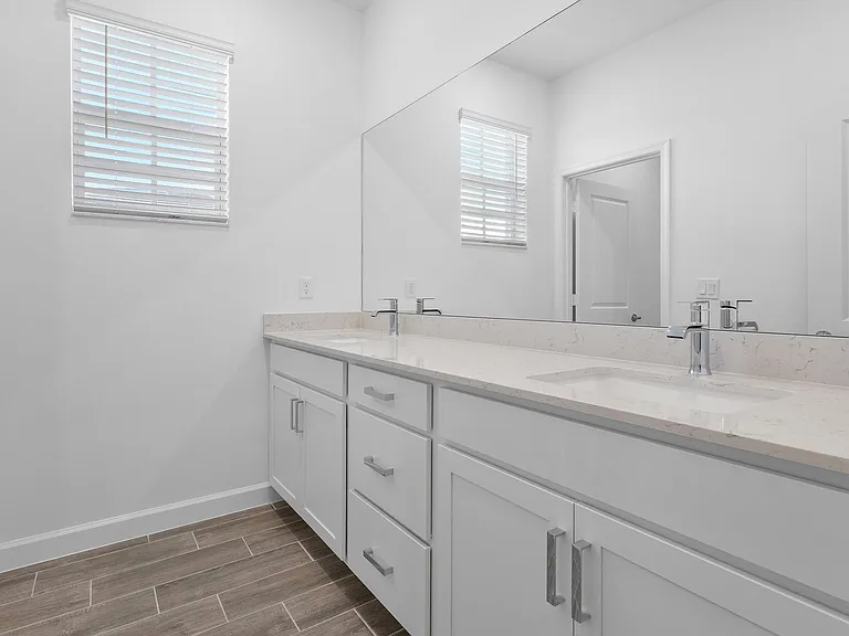 6843 Cobia Cir — Photo 33