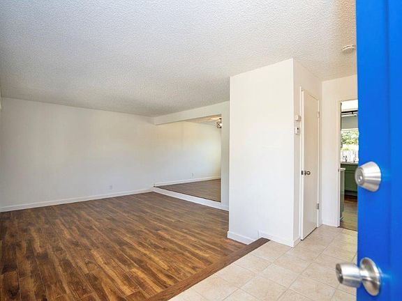3rd image of 1512 Mosswood Dr