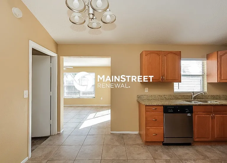 3506 Martell St — Photo 4