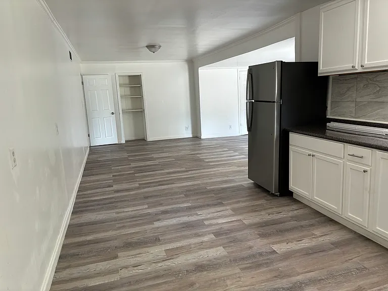 3609 Gaylord Pl — Photo 4