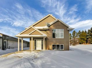 1024 S 19th Ave, Red Deer County, AB T0M1K0