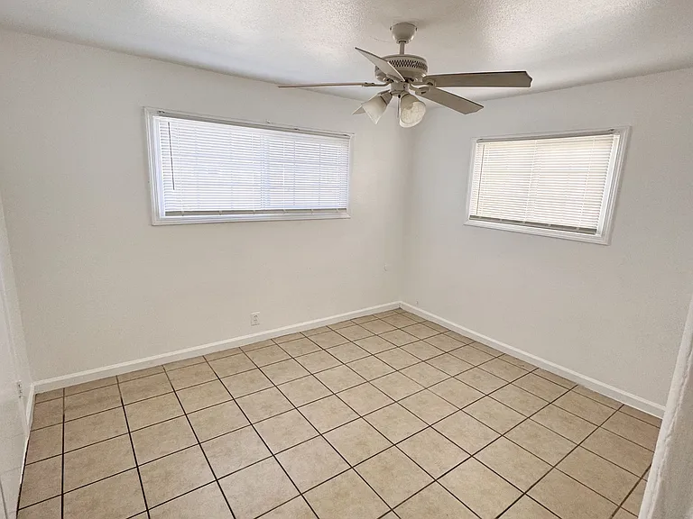 6323 Flora Ave #D — Photo 7