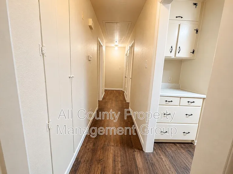 5016 Sabelle Ln — Photo 8