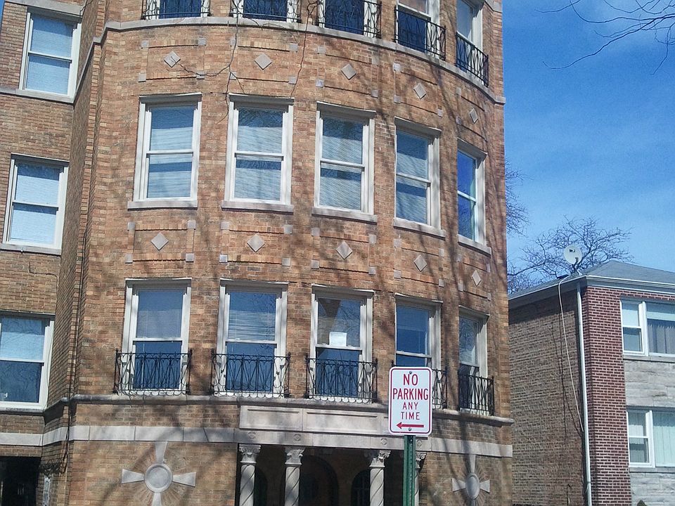 1st image of 3834 Jerome Ave APT 1