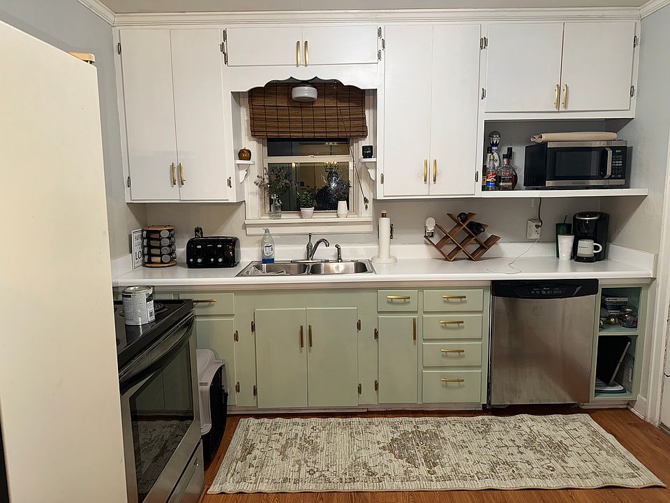 1st image of 3041 NW 43rd St