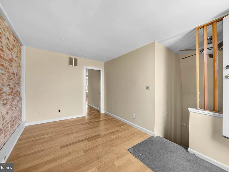 1016 Kirk Ave — Photo 20