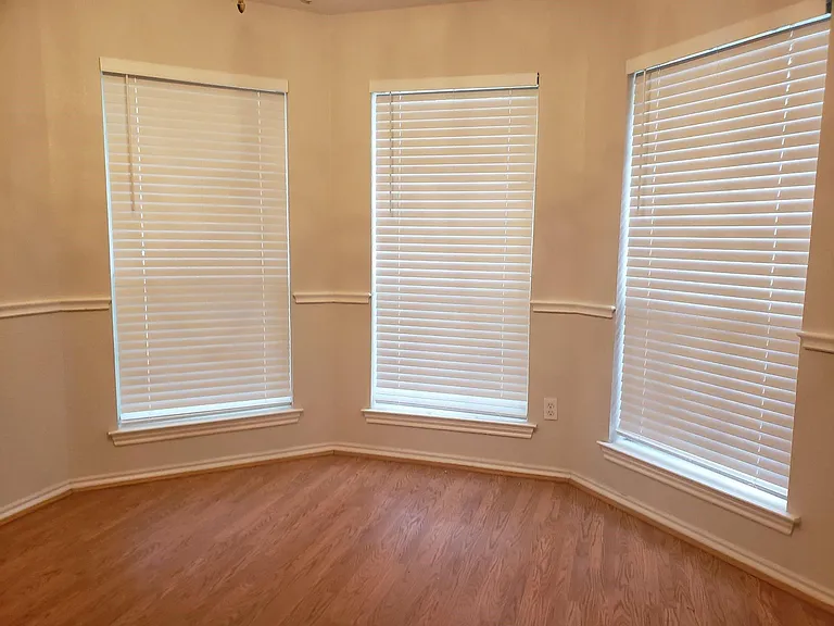1109 Westgrove Dr — Photo 11