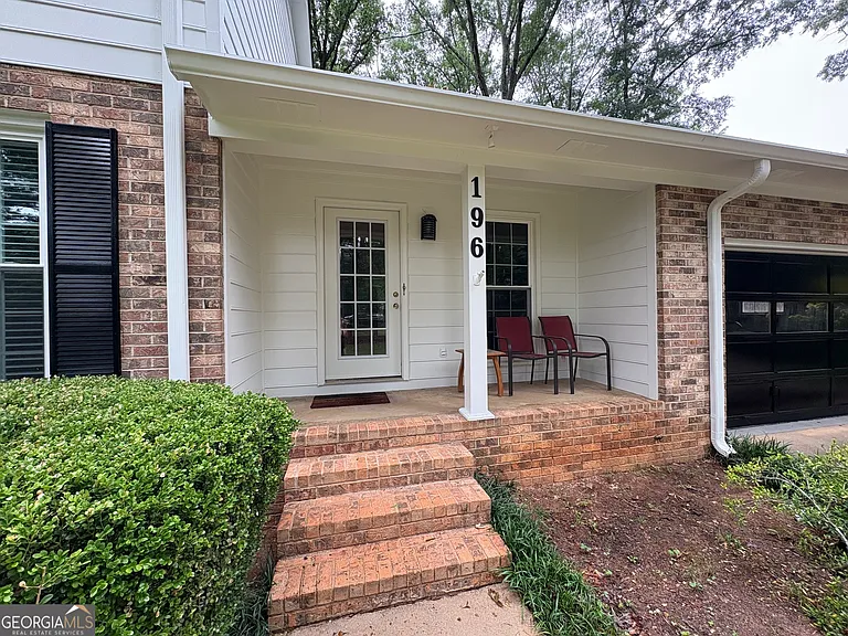 196 Avalon Dr — Photo 13