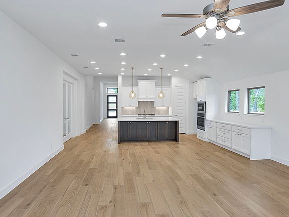 2nd image of 29731 Brushy Gables Dr