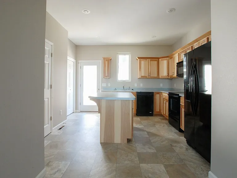 3163 Sullivan Loop — Photo 8