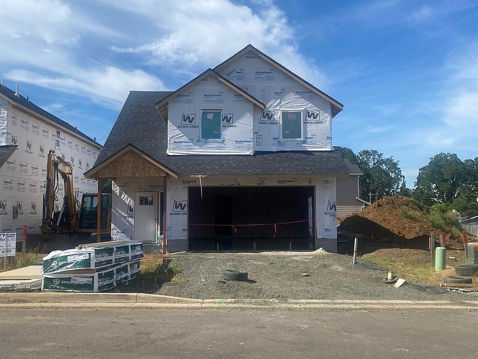 1st image of 1120 SW Valsetz Ave