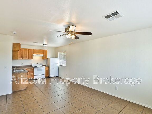 5th image of 39 N San Jose APT 201