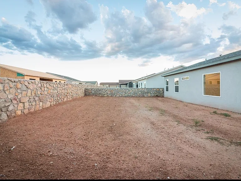 6132 Clapton Pl — Photo 7