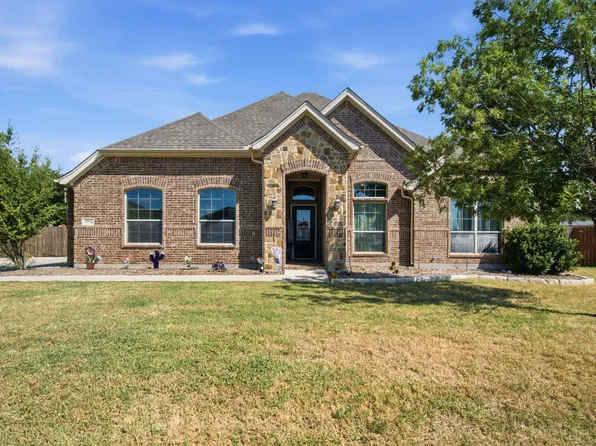 3112 White Horse Ct, Granbury, TX 76049