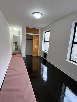 Rented by Legacy Realty Group NYC LLC | media 10