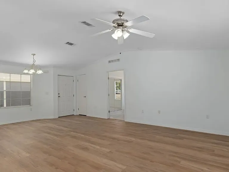 8102 W Coconut Palm Dr — Photo 5