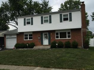 3925 Santa Maria Dr, Grove City, OH