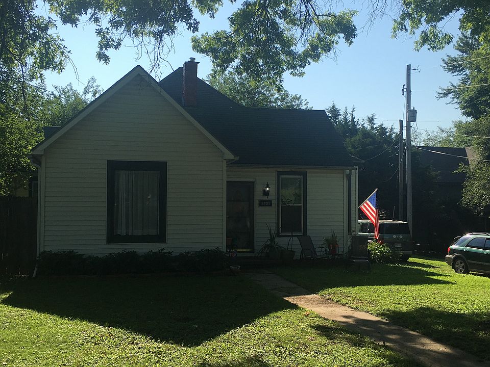 2nd image of 1721 10th Ave