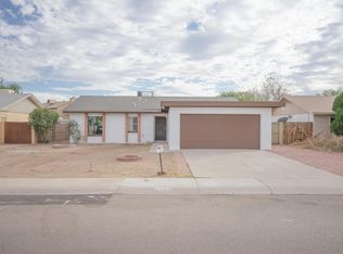 9207 W Cameron Dr, Peoria, AZ 85345