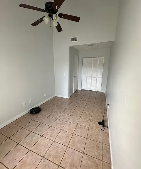 Armenia Gables Cir — Photo 16