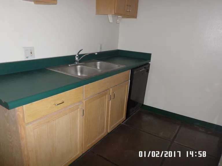 620 E Lester St #1 — Photo 3