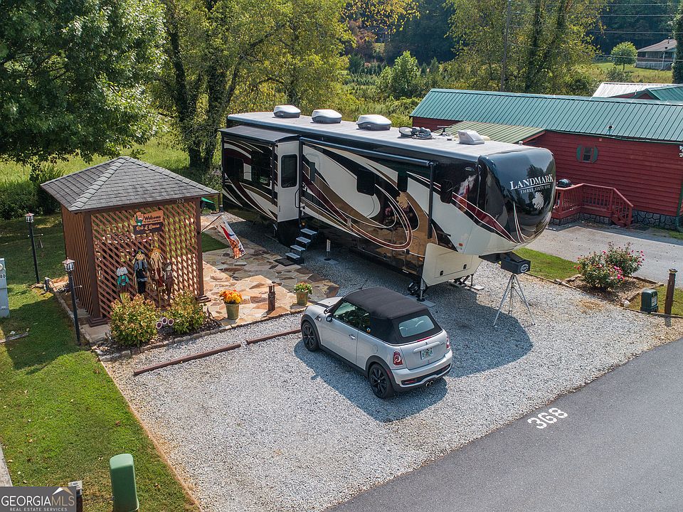 1st image of 368 River Vista Dr